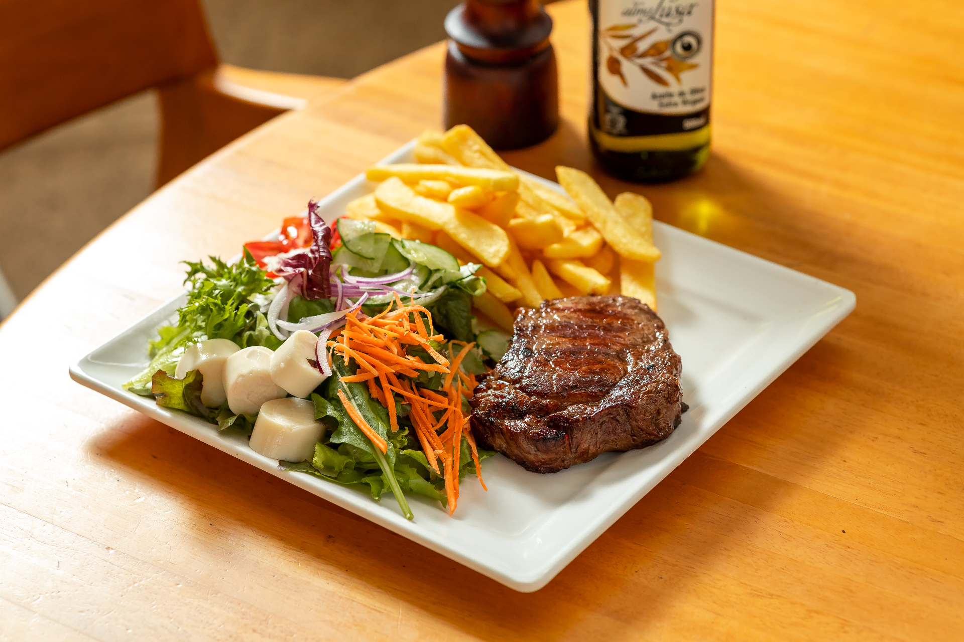 Grelhados com Salada